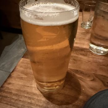 Sunriver Brewing Co - Sunriver Pub - A cold one -Coldwater - Brewpubs Near Me - Sunriver, Oregon