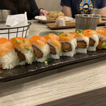 Bengee Sushi - Super Salmon Roll - Sushi Bars Near Me - Ontario, California