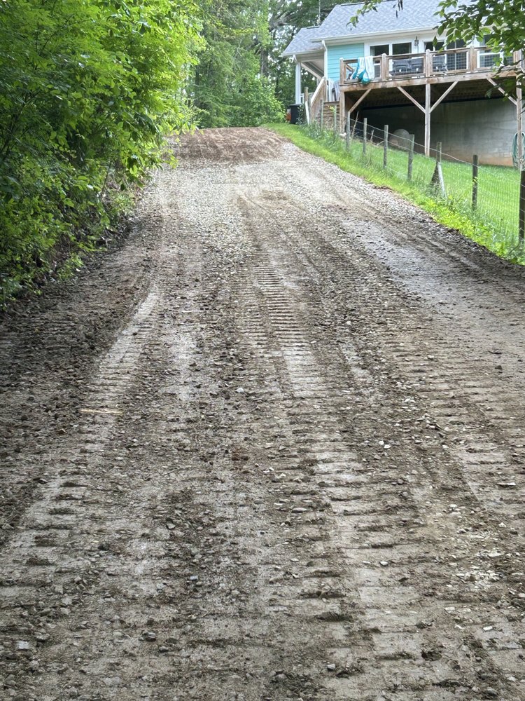 Slide of Db's Landscaping