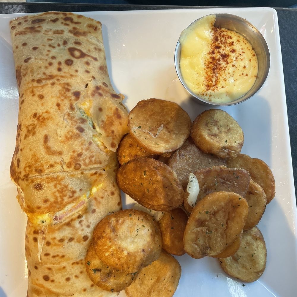 Eggspectation - Maisonneuve - Crepe - Breakfast & Brunch Near Me - Montreal, Quebec Eggspectation - Maisonneuve - Crepe - Breakfast & Brunch Near Me - Montreal, Quebec