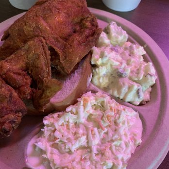 Gus's World Famous Fried Chicken - Wing, breast, slaw and potato salad - Southern Near Me - Lexington, Kentucky