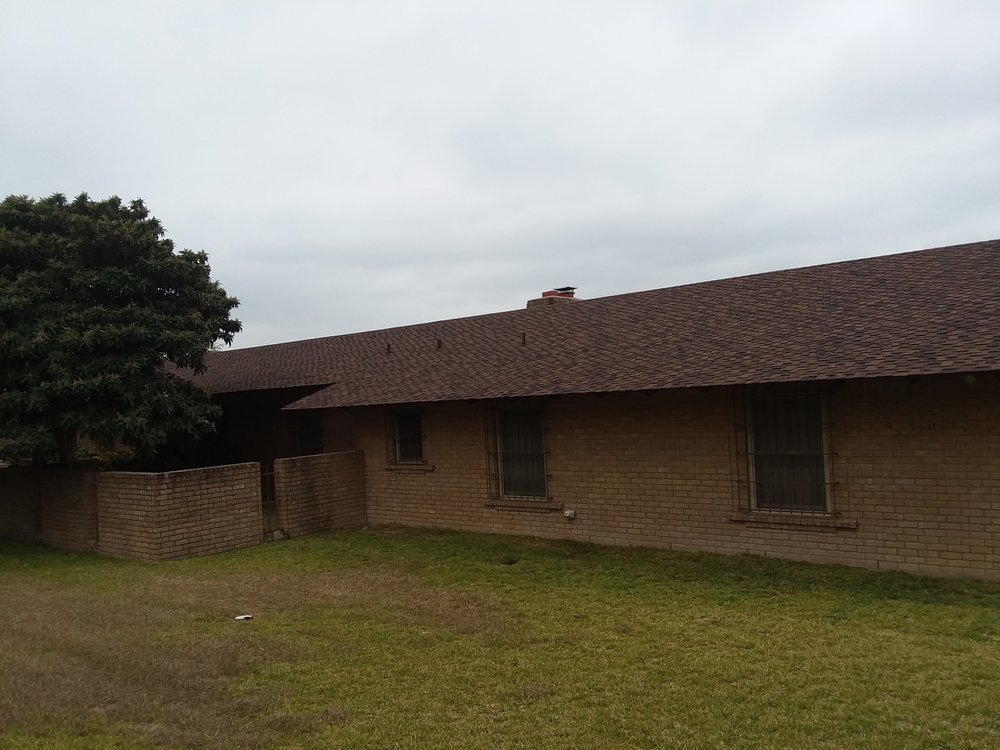 Slide of Earnest Roofing LLC