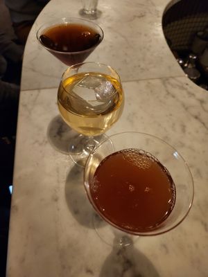 Bar Nouveau by null