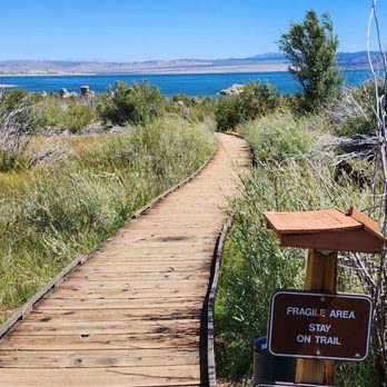 Mono Lake Tufa State Reserve - Boardwalk - Lakes Near Me - Lee Vining, California Mono Lake Tufa State Reserve - Boardwalk - Lakes Near Me - Lee Vining, California