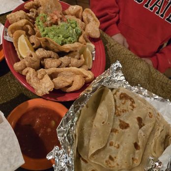 Cafe Coyote - Guacamole dip & Fresh flour tortillas - Mexican Near Me - San Diego, California Cafe Coyote - Guacamole dip & Fresh flour tortillas - Mexican Near Me - San Diego, California