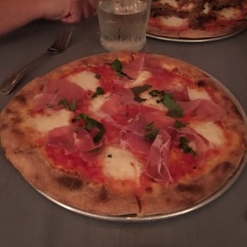 Via Vai - Italian Near Me - Astoria, New York