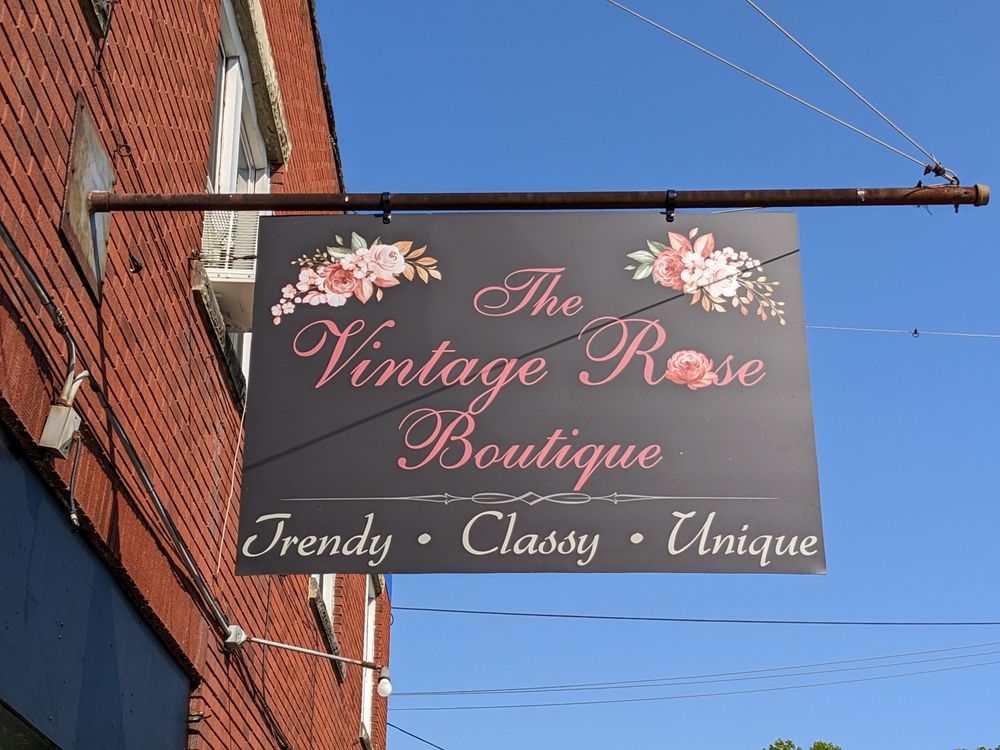THE VINTAGE ROSE BOUTIQUE Updated October 2024 628 Main St