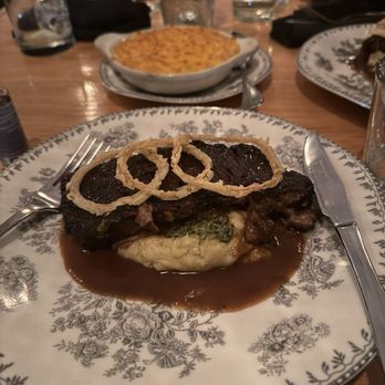 Virtue Restaurant - Short ribs and Mac & Cheese - Southern Near Me - Chicago, Illinois Virtue Restaurant - Short ribs and Mac & Cheese - Southern Near Me - Chicago, Illinois