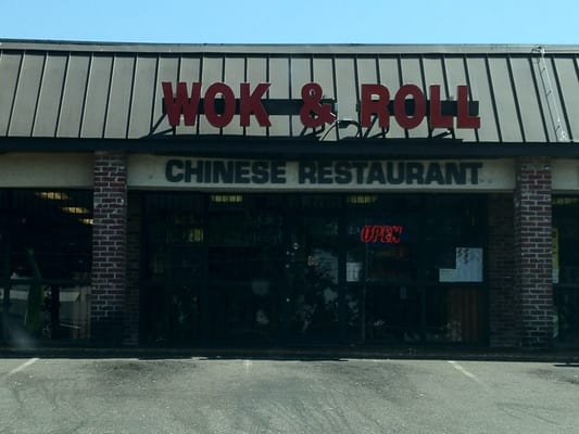 Wok & Roll by null