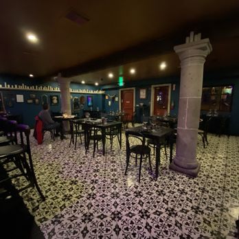 Henry Parsons Project - Indoor seating - New American Near Me - Pasadena, California