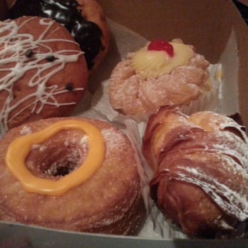 Chicago Pastry - Cannoli & custard pazcki (back left), Zeppole (right), Dossant (front left), Lobster tail (right) - Bakeries Near Me - Bloomingdale, Illinois