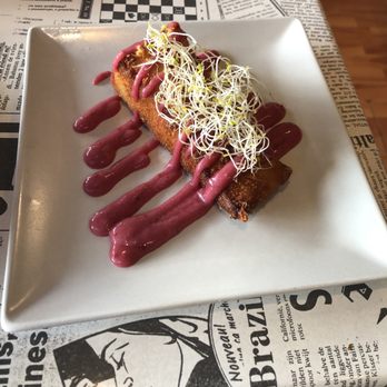 Casa Cuesta - Cheese with raspberry cream - Spanish Near Me - Seville, SE Casa Cuesta - Cheese with raspberry cream - Spanish Near Me - Seville, SE