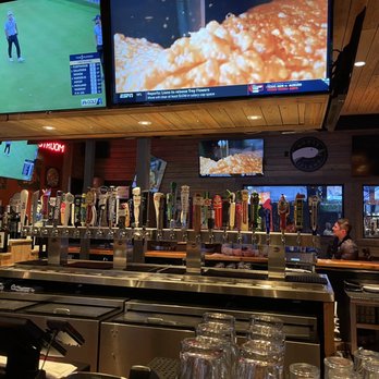 Miller's Ale House - Bar - Sports Bars Near Me - Sterling, Virginia