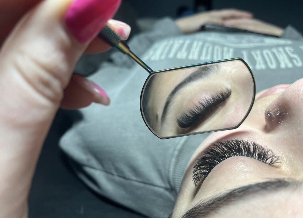 LUX GLAM BAR Updated September 2024 2618 Rochester Rd, Cranberry