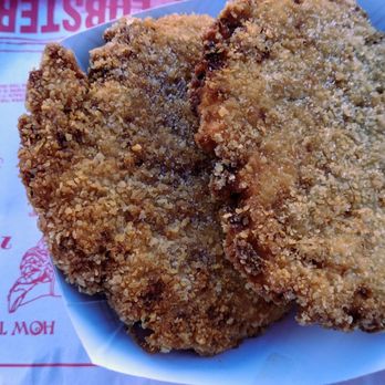 The Lobster Shack - Clam cakes - Seafood Near Me - Cape Elizabeth, Maine