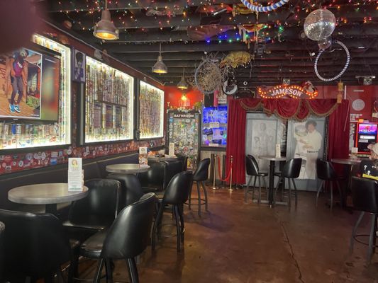 Mary Ellen's Bar & Restaurant by null