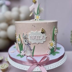 Butterly Bakeshop - Custom birthday cake