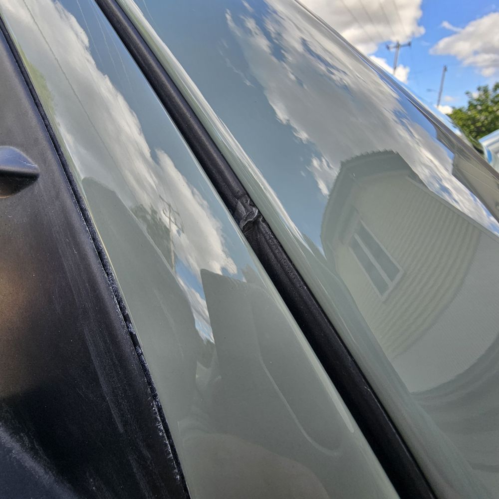 Gerber Collision & Glass - Damage to window trim. - Body Shops Near Me - Oshkosh, Wisconsin Gerber Collision & Glass - Damage to window trim. - Body Shops Near Me - Oshkosh, Wisconsin