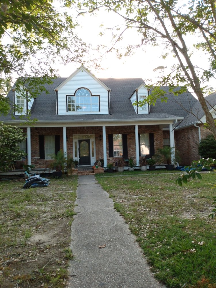 Slide of Top2Bottom Roofing and Siding