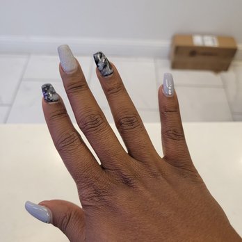 Luxury Nail Spa - Nail Salons Near Me - Tracy, California