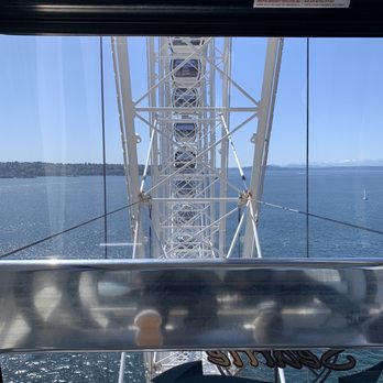 The Seattle Great Wheel - Amusement Parks Near Me - Seattle, Washington The Seattle Great Wheel - Amusement Parks Near Me - Seattle, Washington