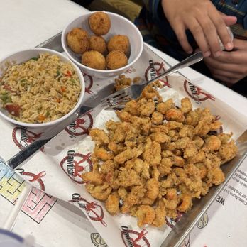 Crawfish Cafe - Seafood Near Me - Cypress, Texas