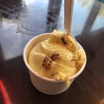 Bmore Licks - Lemon Sugar cookie! *Amazing* - Ice Cream & Frozen Yogurt Near Me - Baltimore, Maryland
