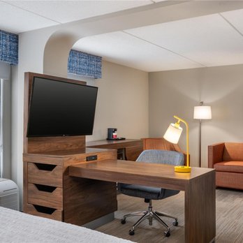 Hampton Inn Eden - Guest room - Hotels Near Me - Eden, North Carolina Hampton Inn Eden - Guest room - Hotels Near Me - Eden, North Carolina