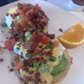 Bellini Cafe- Garberville - California Benedict - Breakfast & Brunch Near Me - Garberville, California