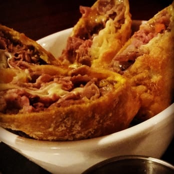 Warren's Ale House - Italian Beef Egg Rolls - New American Near Me - Wheaton, Illinois Warren's Ale House - Italian Beef Egg Rolls - New American Near Me - Wheaton, Illinois