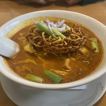 Thai Delight Norman - Kai Soi with tofu and chicken - Thai Near Me - Norman, Oklahoma