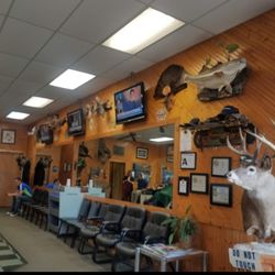 Cash's Barber Shop