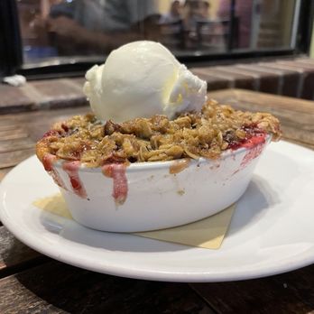 La Bottega - Plum Crumble with Gelato - seasonal and delicious - Delis Near Me - Vancouver, Washington La Bottega - Plum Crumble with Gelato - seasonal and delicious - Delis Near Me - Vancouver, Washington