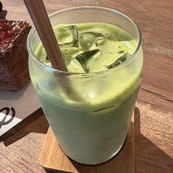 Equilibrio Coffee House - Iced Matcha Latte - Coffee & Tea Near Me - Weston, Florida