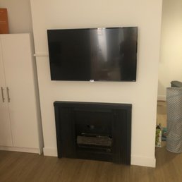 Mounted tv! Mounted tv!