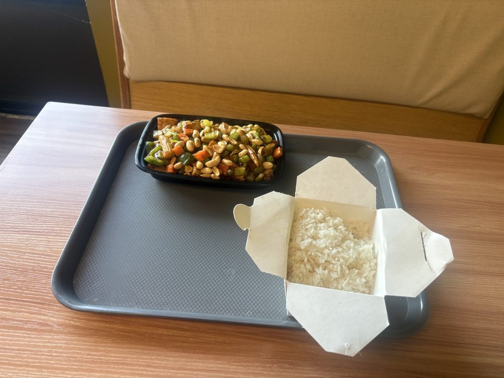 Happy Wok Logo
