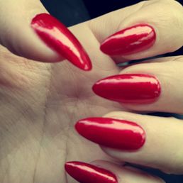 Acrylic fill. Love it! Acrylic fill. Love it!