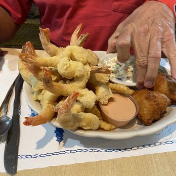 O'Steen's Restaurant - Fried shrimp - Seafood Near Me - Saint Augustine, Florida O'Steen's Restaurant - Fried shrimp - Seafood Near Me - Saint Augustine, Florida