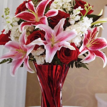 Design Studio Floral & Accessories - Arrangement I received! Isn't it amazing!!! - Florists Near Me - Hudson, Iowa Design Studio Floral & Accessories - Arrangement I received! Isn't it amazing!!! - Florists Near Me - Hudson, Iowa