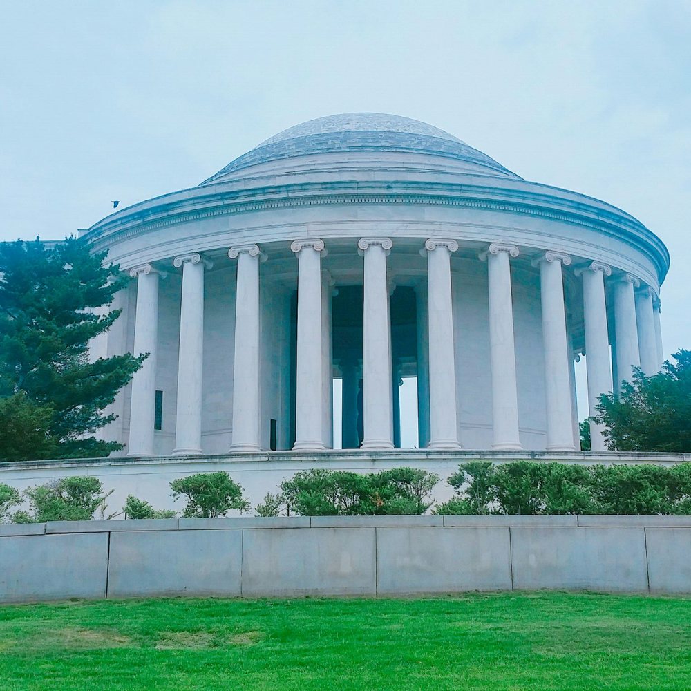 Jefferson Memorial - Boy I love this photo. The Jefferson memorial as viewed from the west side next to the Tidal Basin ^_^ - Landmarks & Historical Buildings Near Me - Washington, DC, District of Columbia