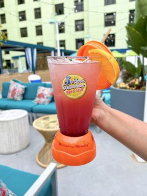 5 o'Clock Somewhere Rooftop Bar by null