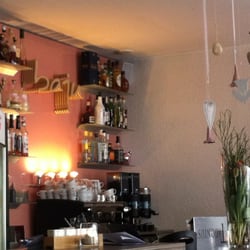 baju - café  bar  bistro