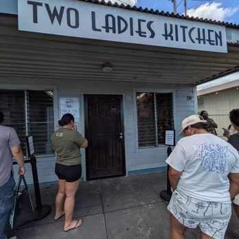Two Ladies Kitchen - Bakeries Near Me - Hilo, Hawaii