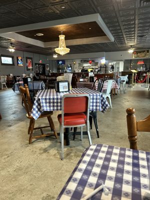 Gus's World Famous Fried Chicken by null