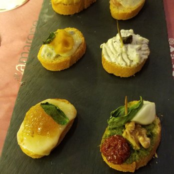 All'Amarone Wine Tasting - Cicchetti - Wine Bars Near Me - Venezia, VE All'Amarone Wine Tasting - Cicchetti - Wine Bars Near Me - Venezia, VE
