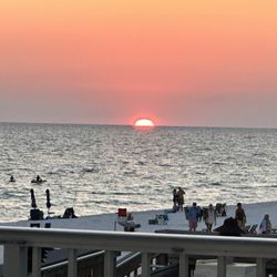 The Reef Bar - Sunset at the Reef Bar and Grill.