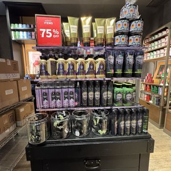 Bath & Body Works - Halloween section on clearance - Cosmetics & Beauty Supply Near Me - Santa Clara, California