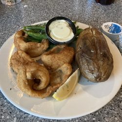 Hoppers Pike Street Grill - Perch Special of the day with baked potato and green beans