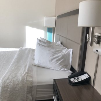 Hampton Inn & Suites Bend - Hotels Near Me - Bend, Oregon