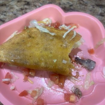 Don Gus Mexican & Seafood - Chicken hard shell taco (with a bone that I bit into on the right) that was supposed to be a soft shell - Mexican Near Me - Lancaster, California Don Gus Mexican & Seafood - Chicken hard shell taco (with a bone that I bit into on the right) that was supposed to be a soft shell - Mexican Near Me - Lancaster, California